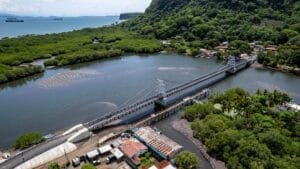 El nuevo Puente no solamente es un atractivo turístico, también reconectó a la comunidad de Mata LimónFotografía: Fabián Méndez