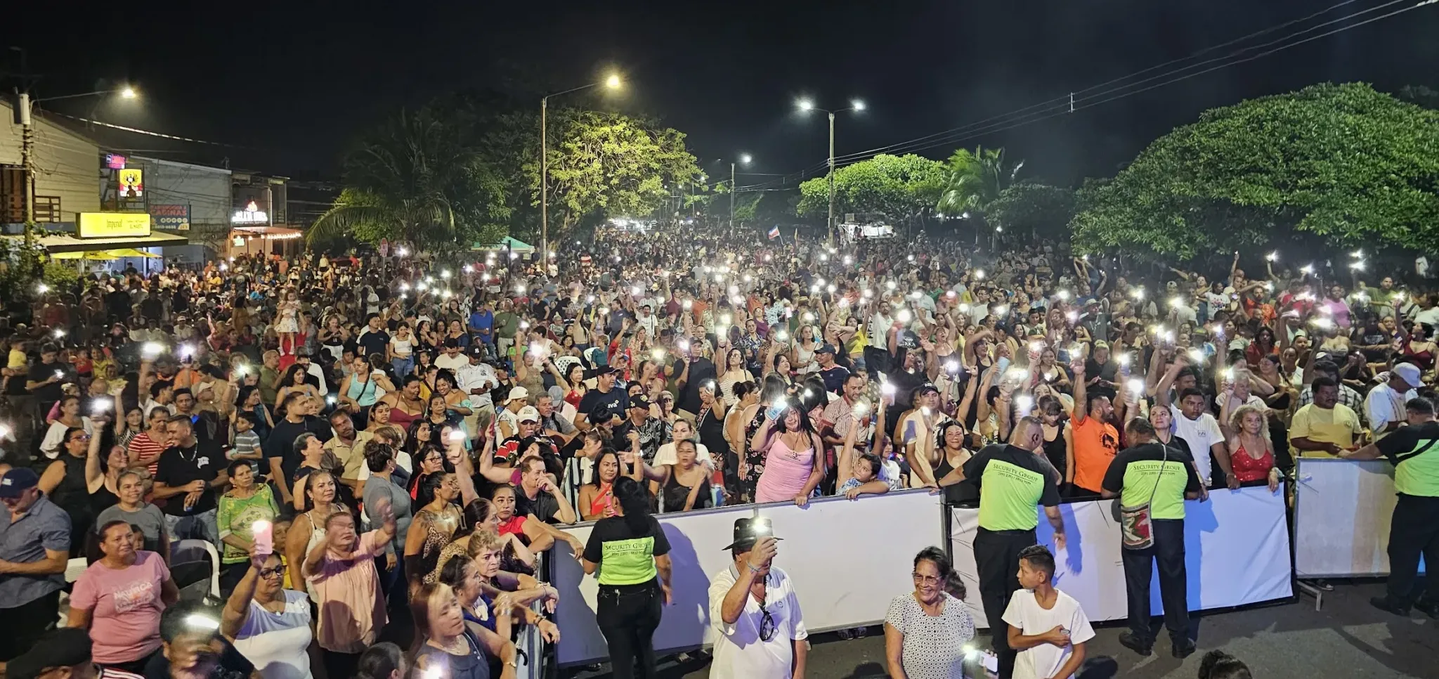 Simulacro fin de año Puntarenas concierto Son de tiquicia Puntarenas Costa Rica fin de año 2025